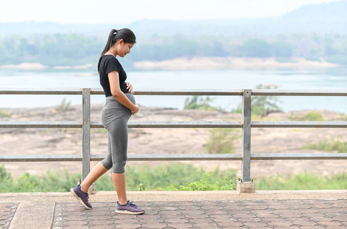 Durasi Jalan Kaki yang Dianjurkan untuk Ibu Hamil, Ini Panduannya