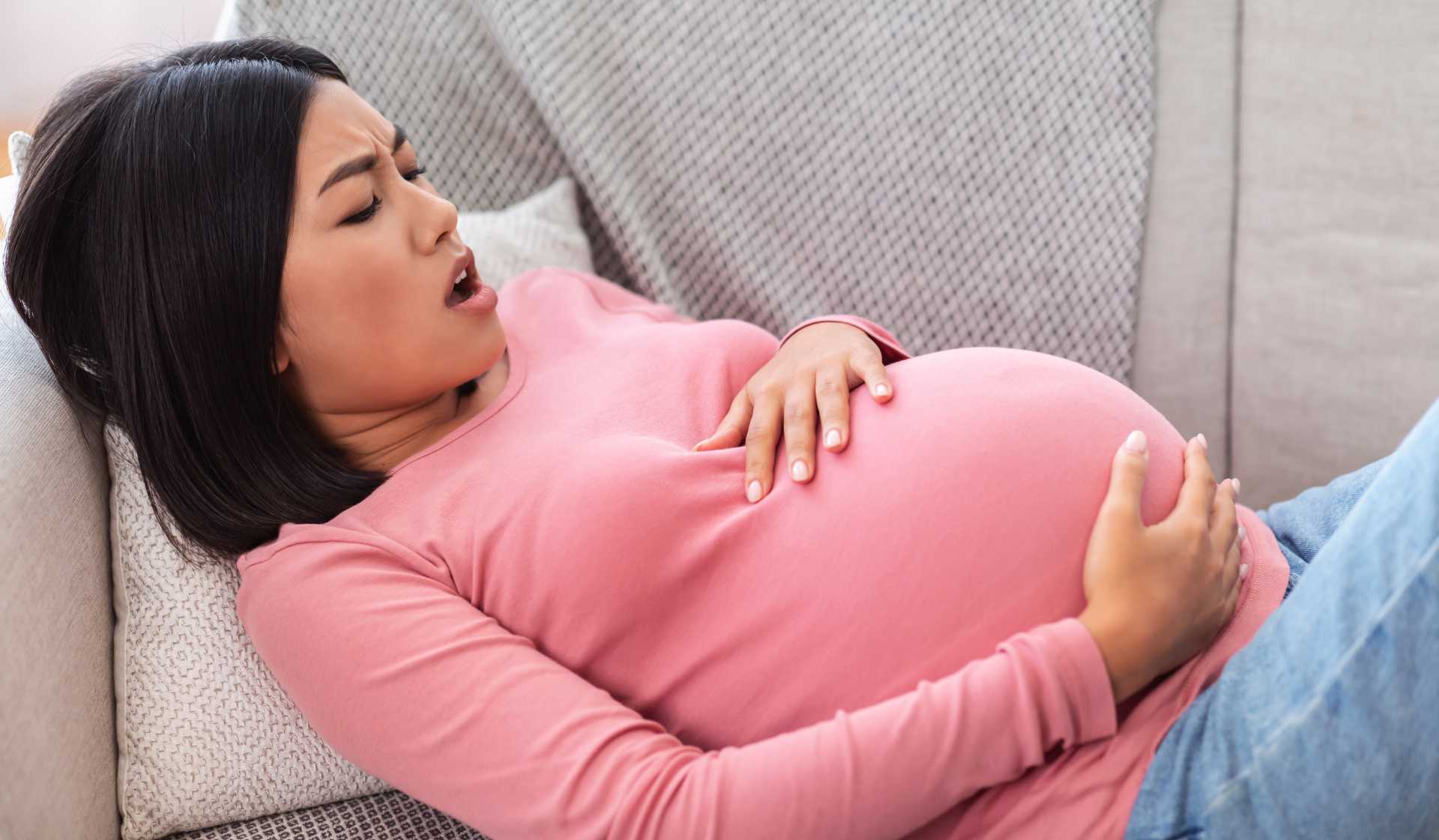 Perbedaan Kontraksi Palsu dan Kontraksi Asli yang Perlu Diketahui Ibu Hamil